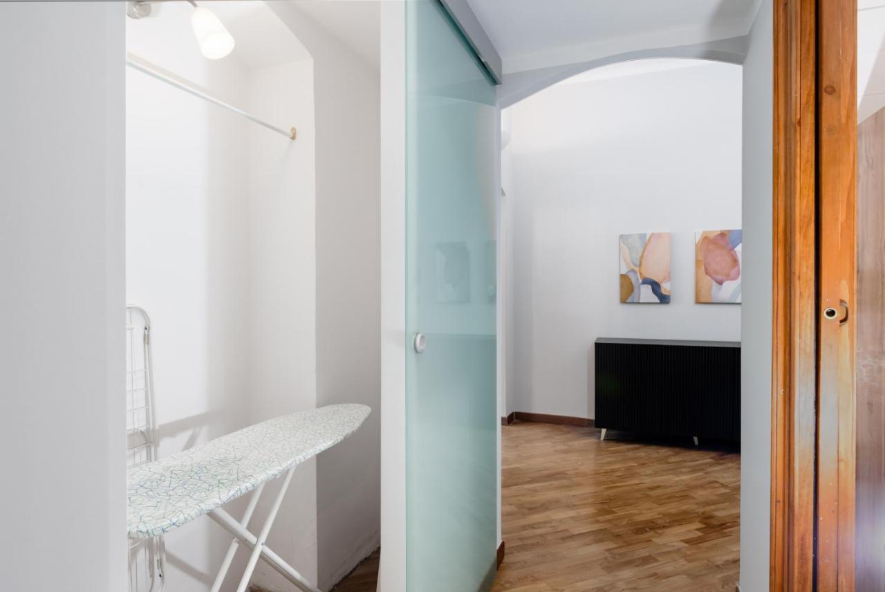 Esclusivo 130 Mq + Terrazzo Via San Vincenzo Appartement Genua Buitenkant foto